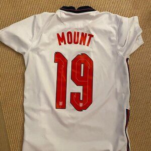 England Men's National Team Soccer Nike Mason Mount Adult Small Jersey